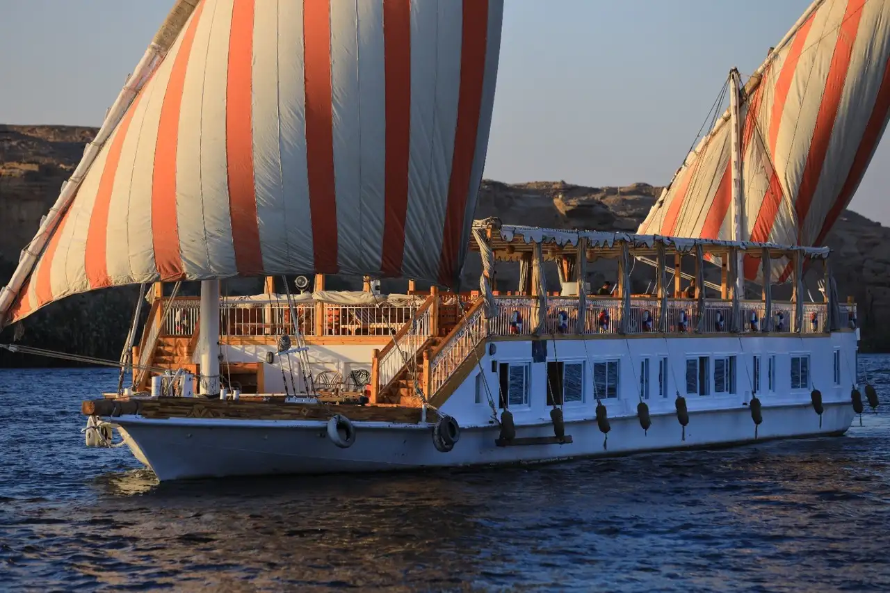 Dahabiya Cruises