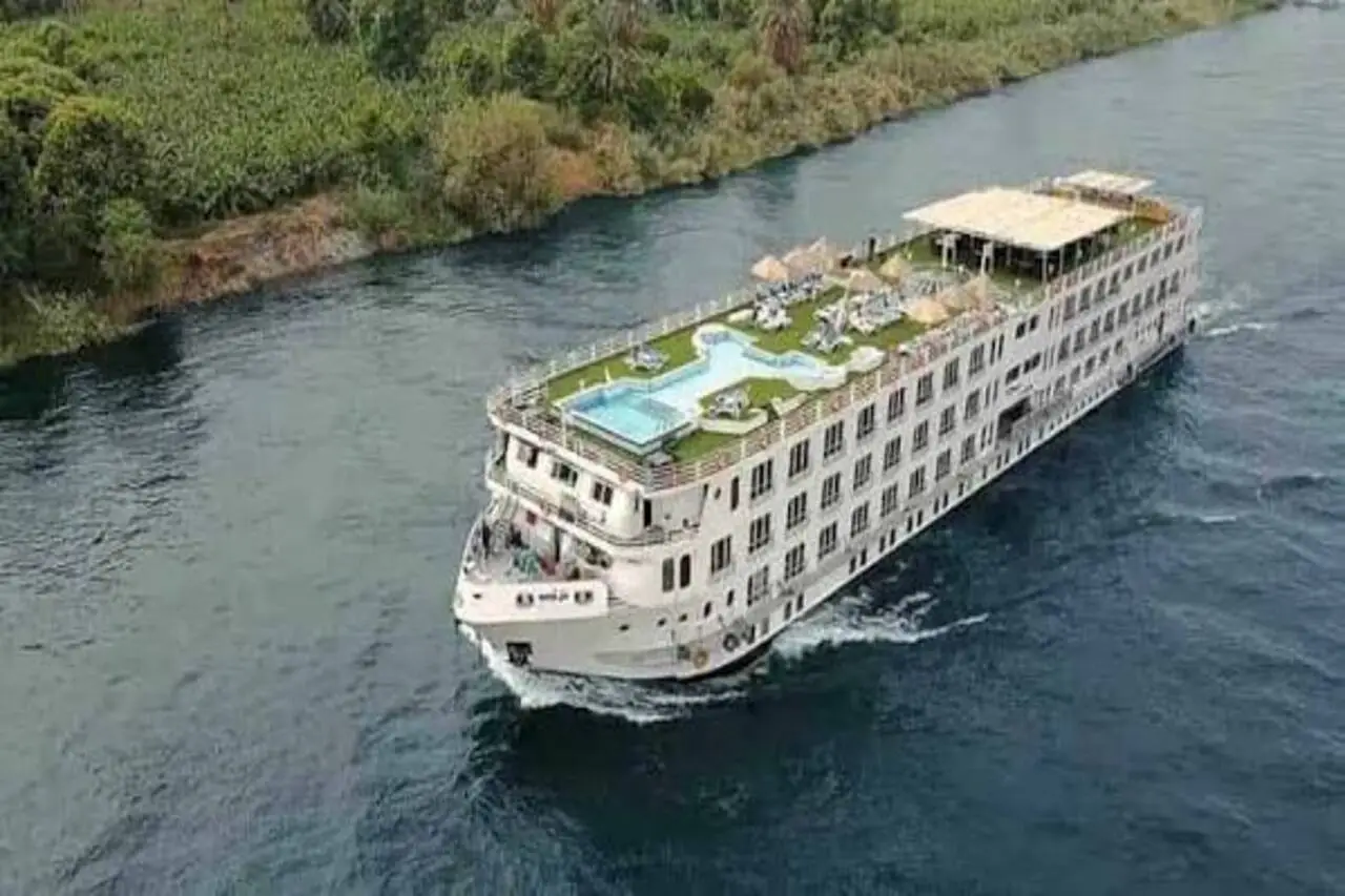 Standard Nile Cruises