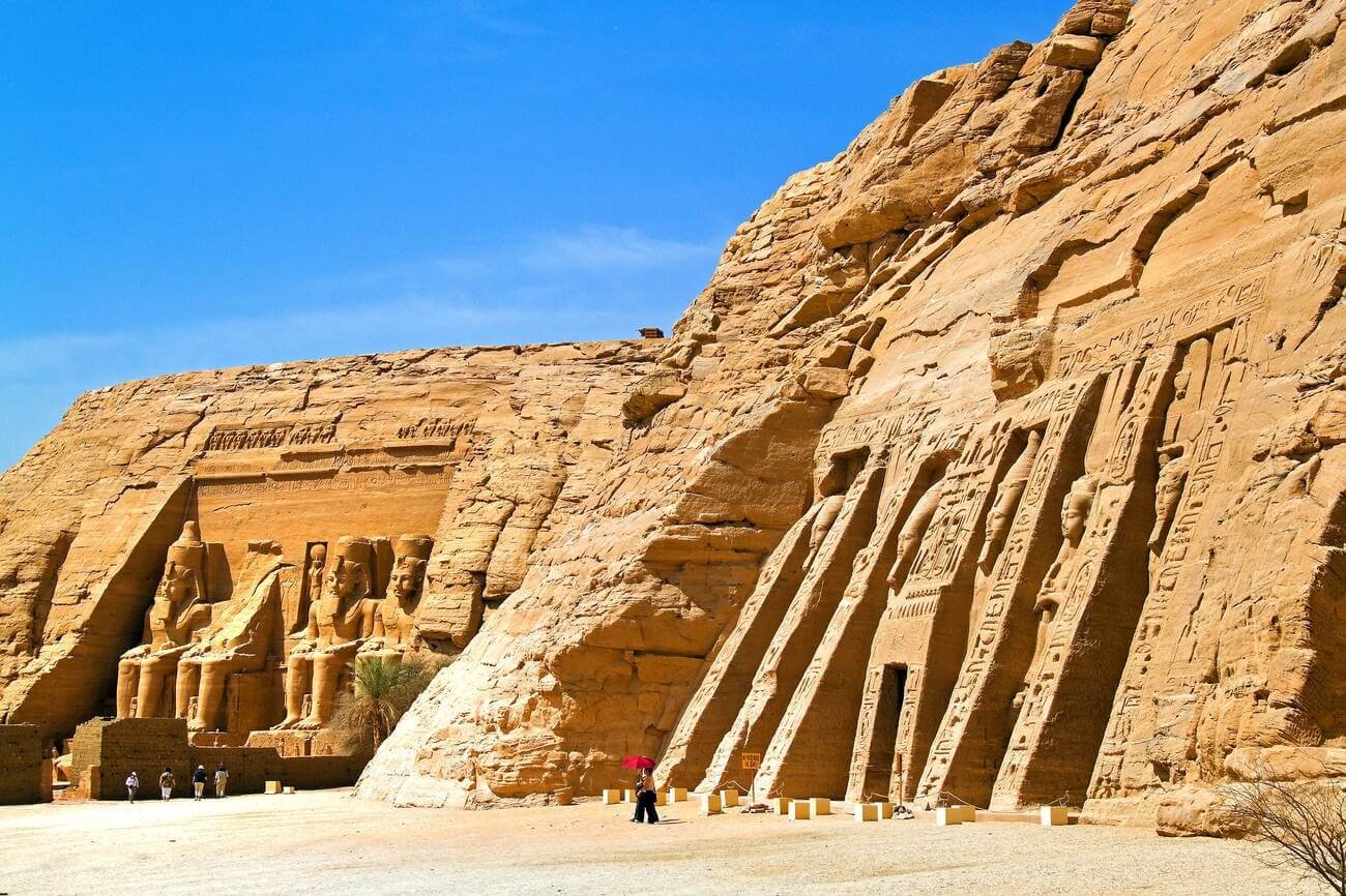 5 Days Cairo Aswan Abu Simbel Tour Package