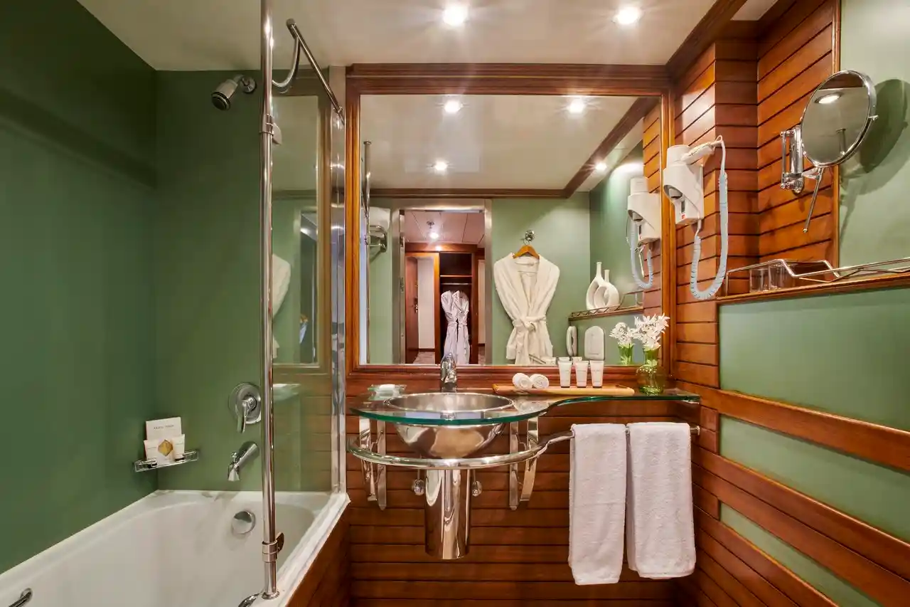 Movenpick Royal Lotus Nile Cruise