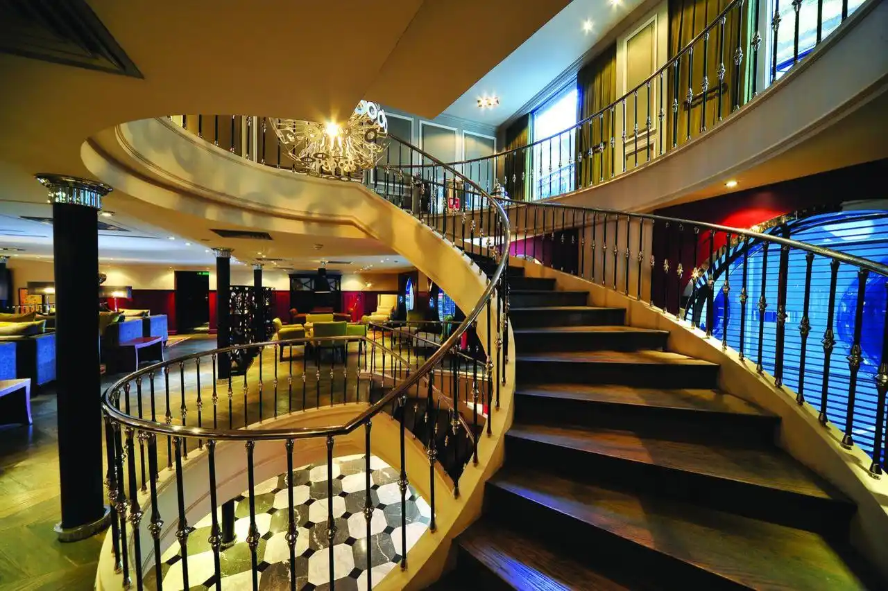 Luxury MS Mayfair Nile Cruise