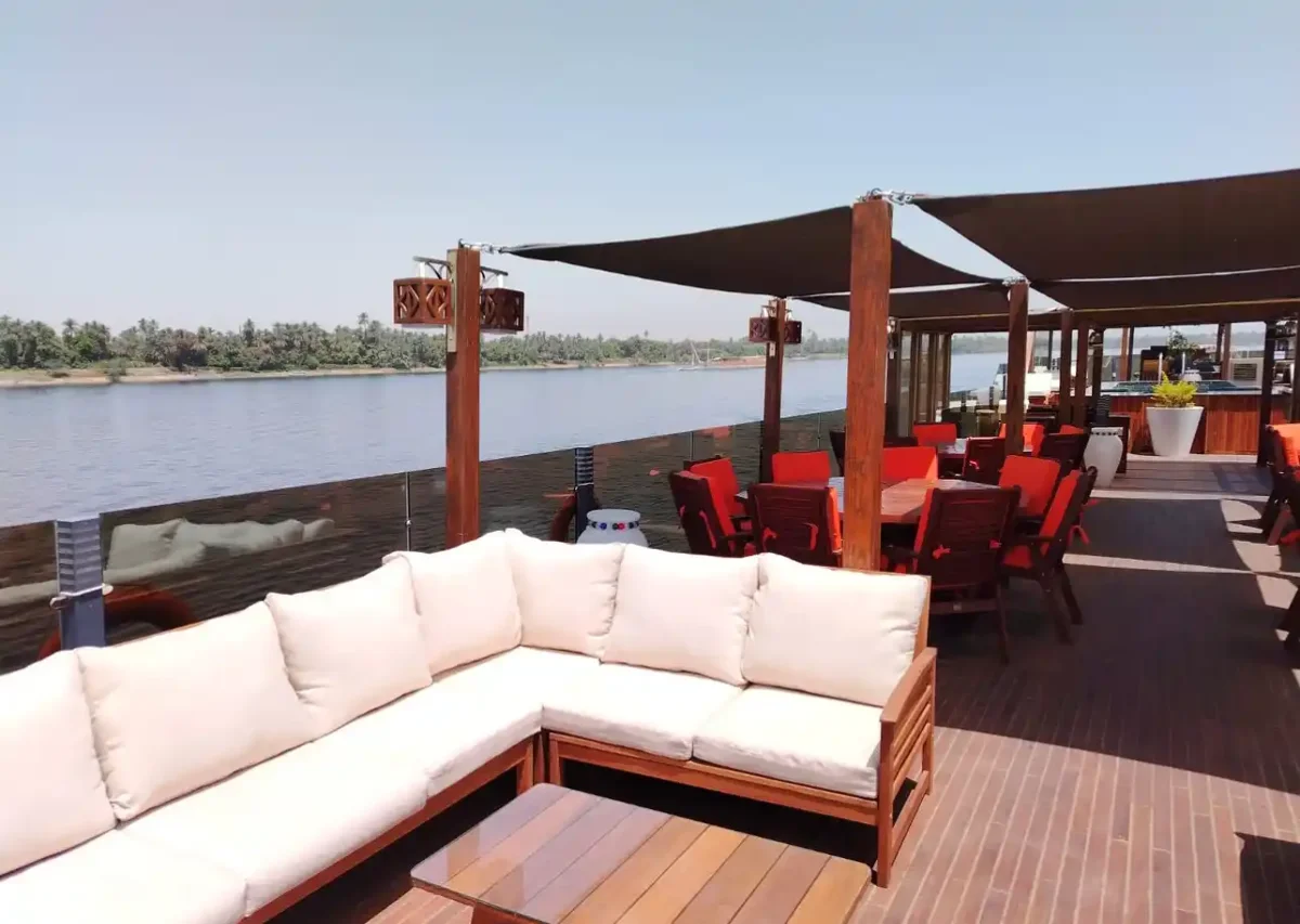Iris Dahabiya Nile Cruise