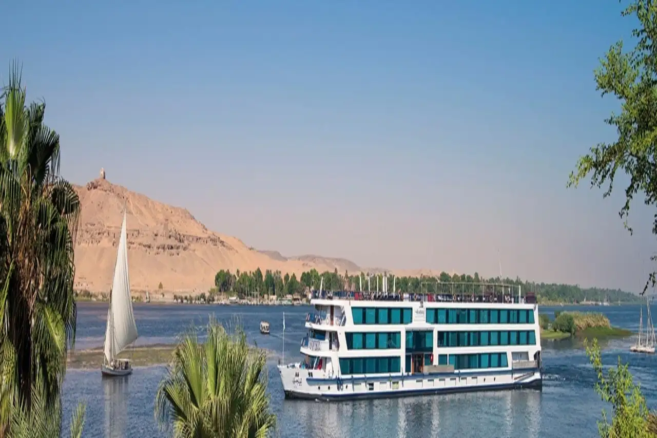 MS Amwaj Living Stone Nile Cruise