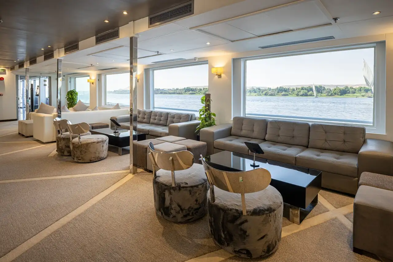 Farah Nile Cruise
