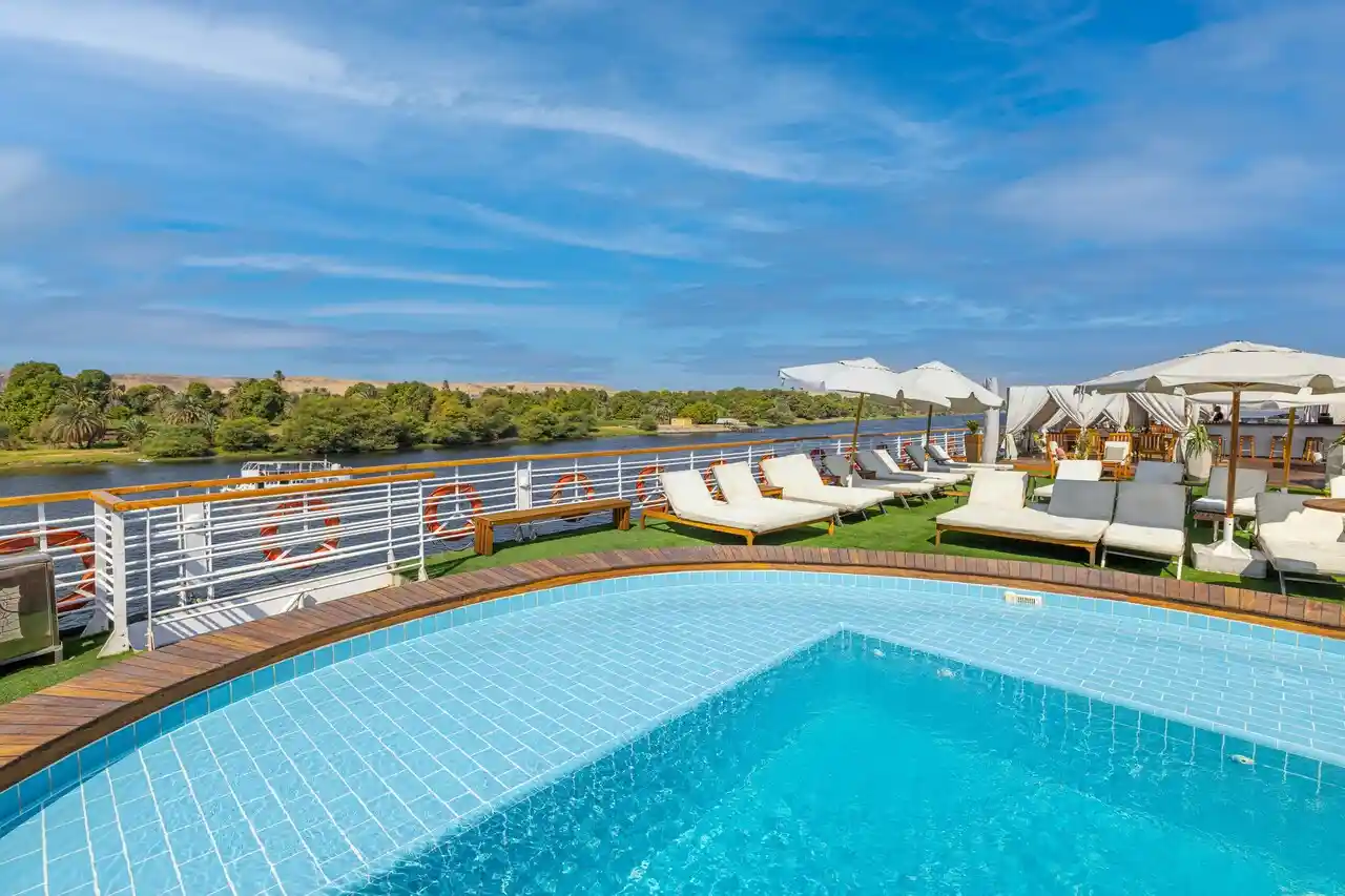 Farah Nile Cruise